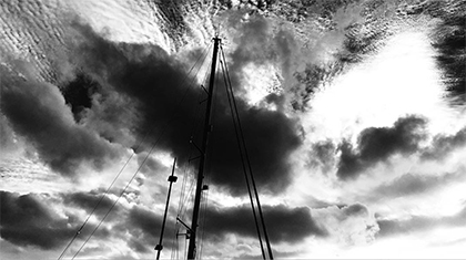 420_bergen_mast_sky_c_slash