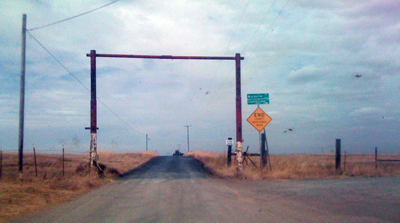 the secret entrance to markus bokisch’s
          vista luna ranch